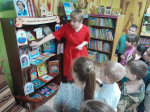 Презентация книжной инсталляции «Ах, Андерсен! Наш сказочник любимый!» (6+)